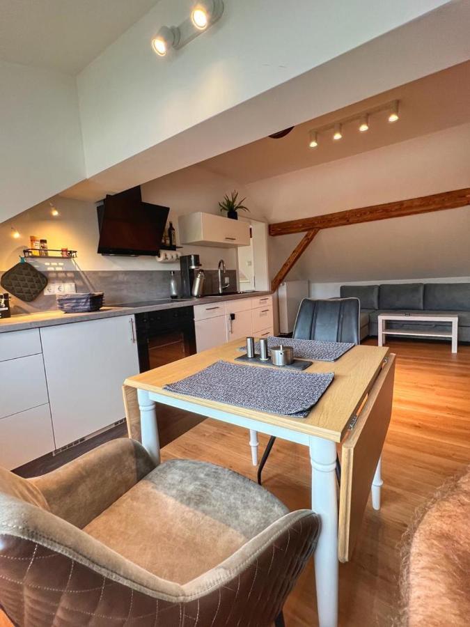 Helle 2 Zimmer Dg Wohnung Passau Buitenkant foto